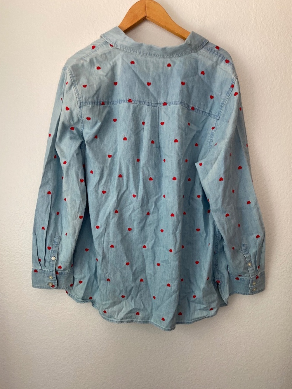 Talbots Embroidered Hearts Chambray Denim Button Front Shirt Top Blue 2X - Picture 2 of 7